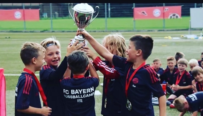Das FC Bayern Fußballcamp kommt 2022 nach Steinsberg!