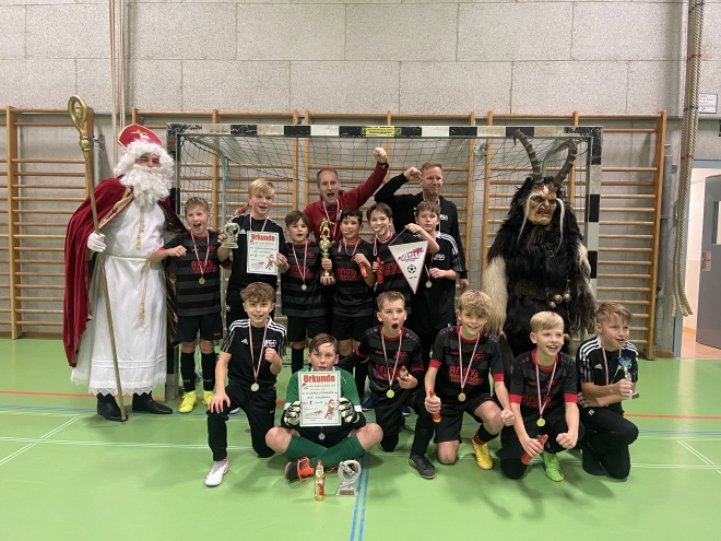 ★★ #FSVJugend – Turniersieg in Salzburg – D1 triumphiert in der Mozartstadt ★★